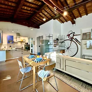  Apartment Bright House With Terrace In Santa Croce