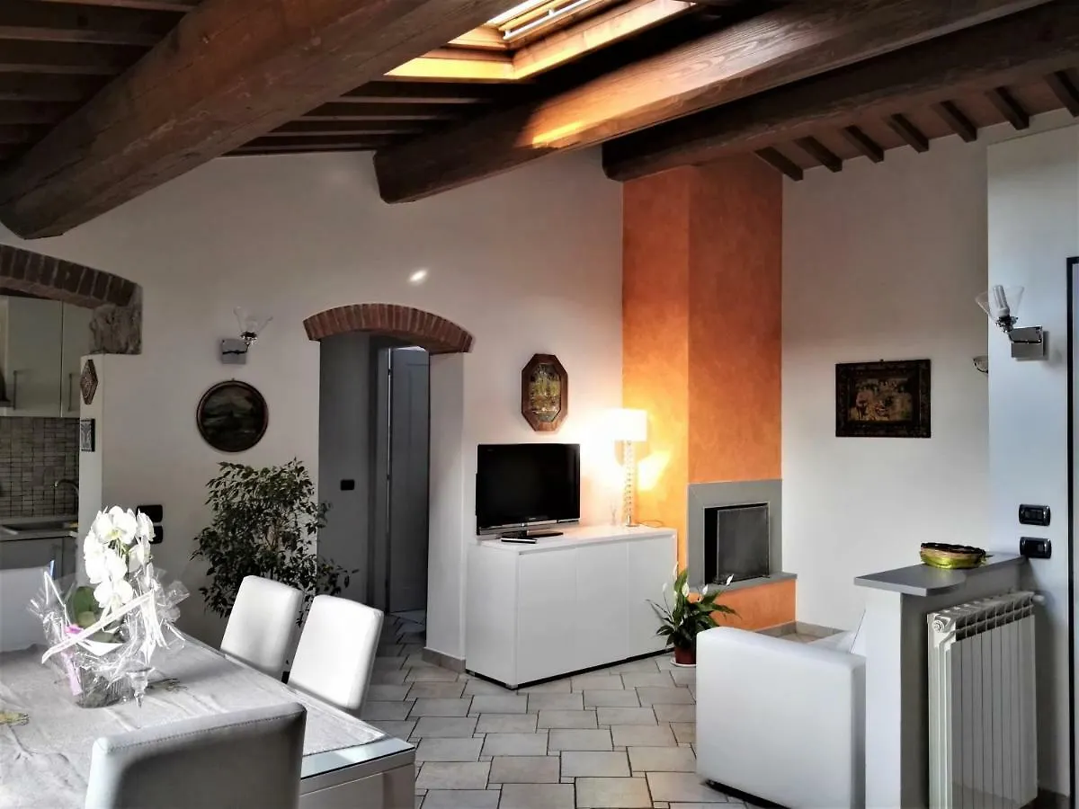 Casa Giulia Apartment Prato   Prato (Prato)
